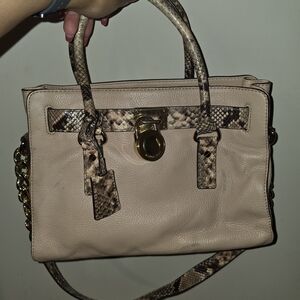 Michael Kors Beige and Snake Print Women's Handbag
